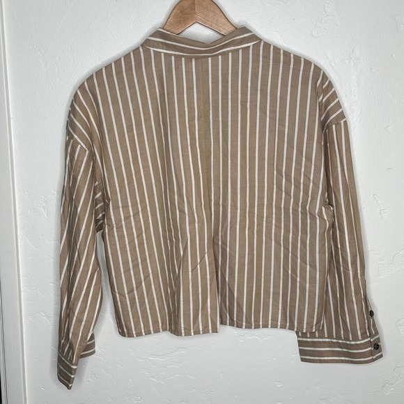 Everlane Tan and White Striped Button Down Shirt - Picture 3 of 7